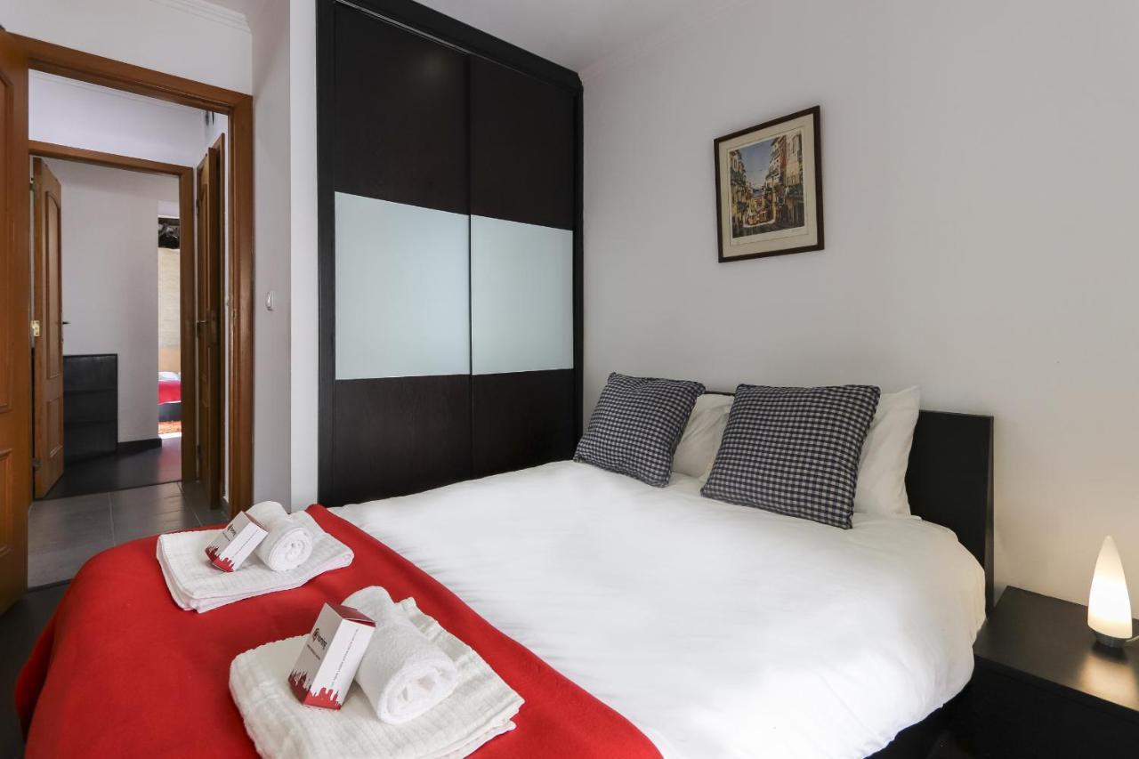 Cosy Lisbon Flat By Homing Apartment ภายนอก รูปภาพ